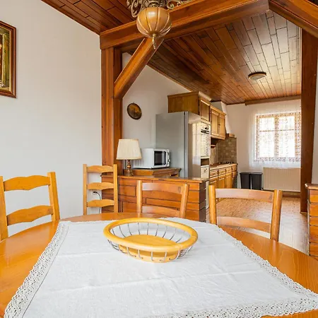La Maison Du Menuisier - Ideal Groupes - Terrasse Maisonsgoutte